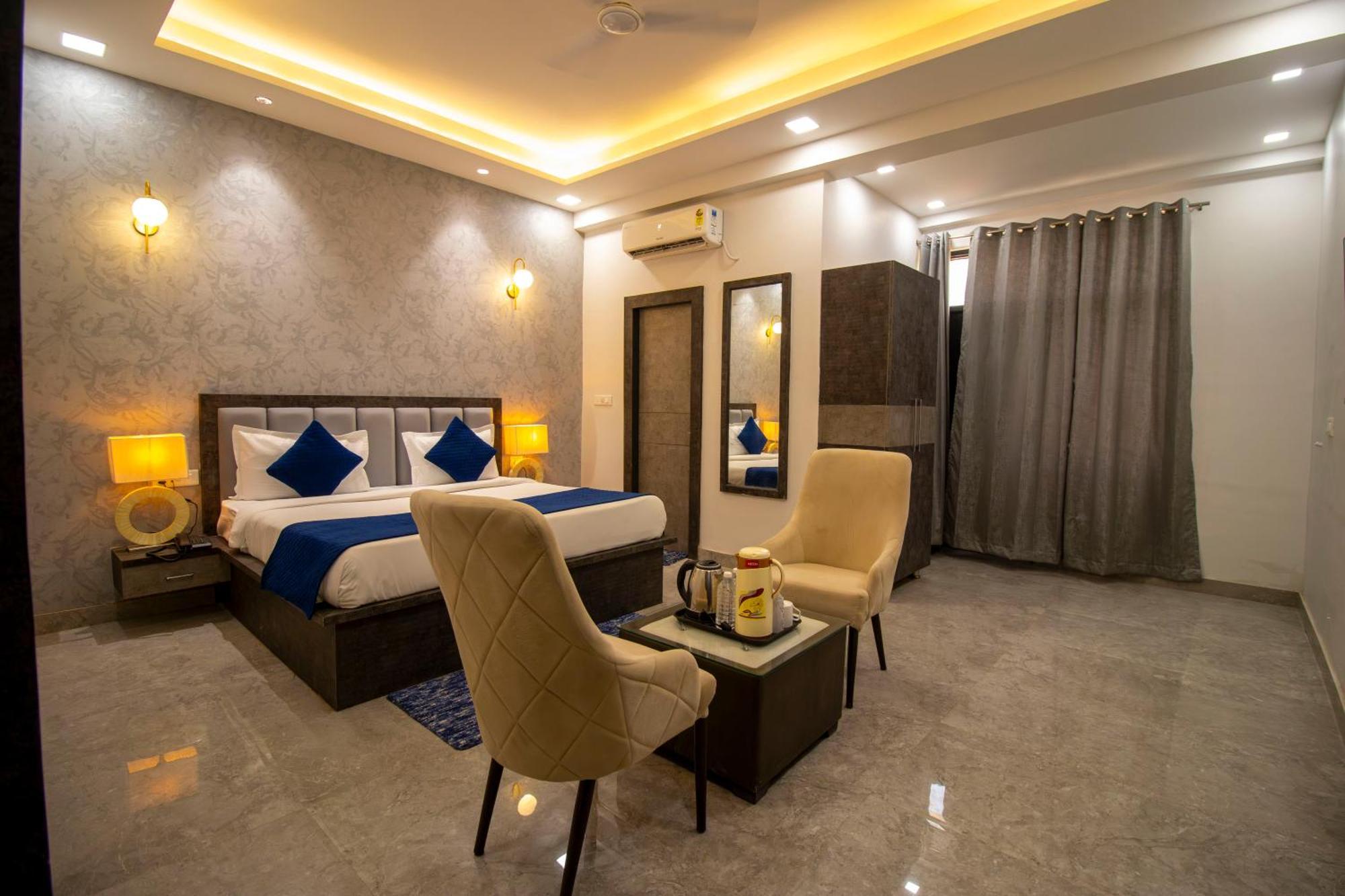 Elegance Resort Vrindāvan Esterno foto