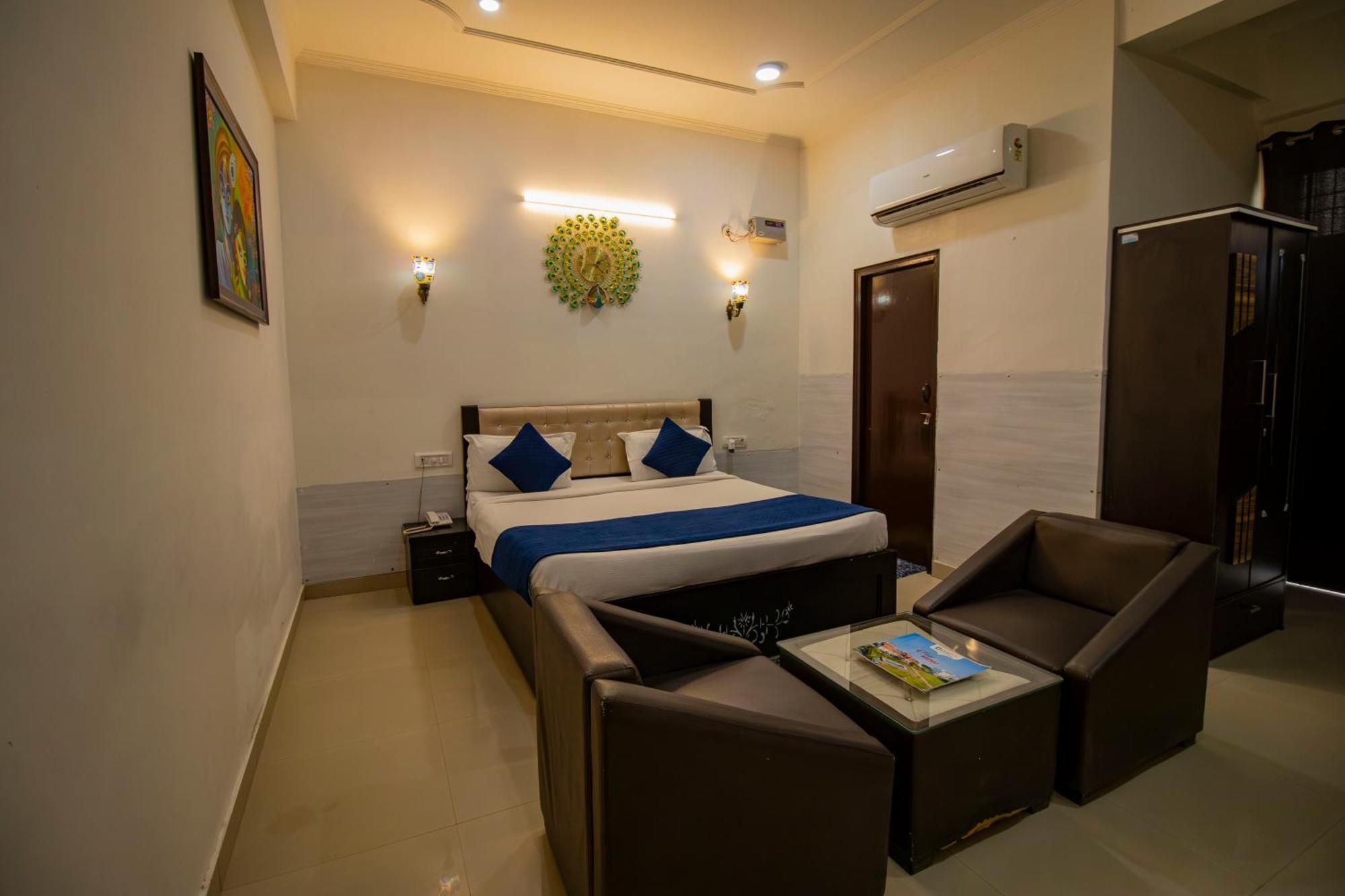 Elegance Resort Vrindāvan Esterno foto