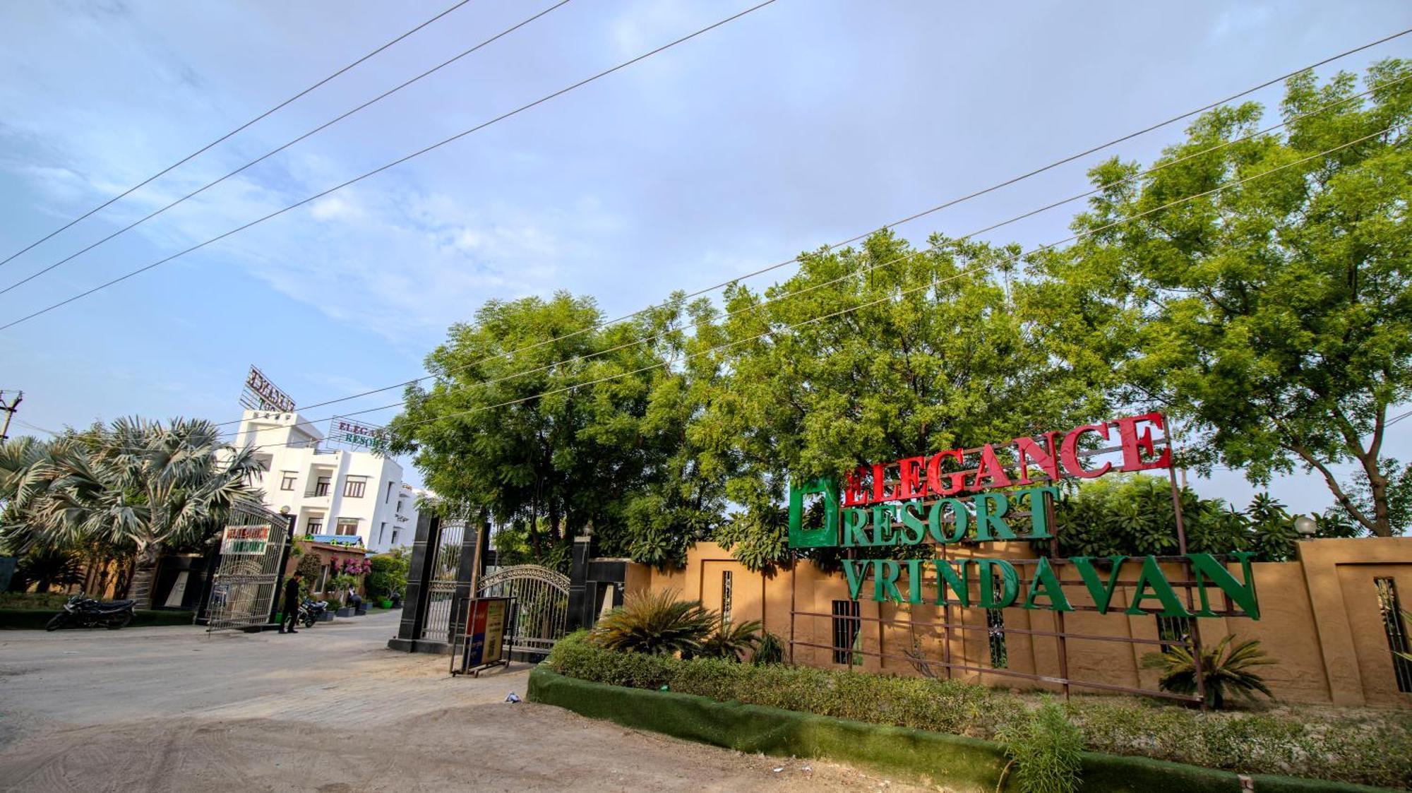 Elegance Resort Vrindāvan Esterno foto