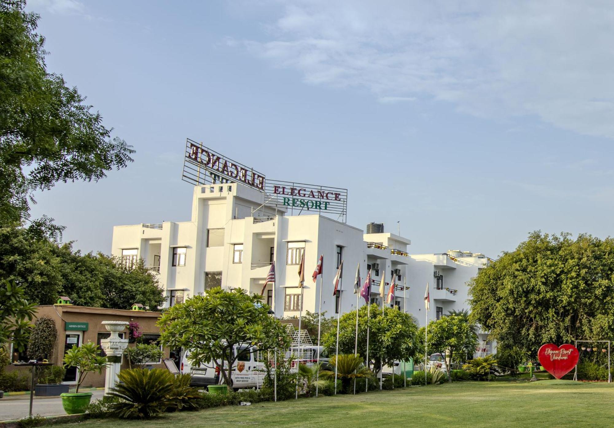 Elegance Resort Vrindāvan Esterno foto