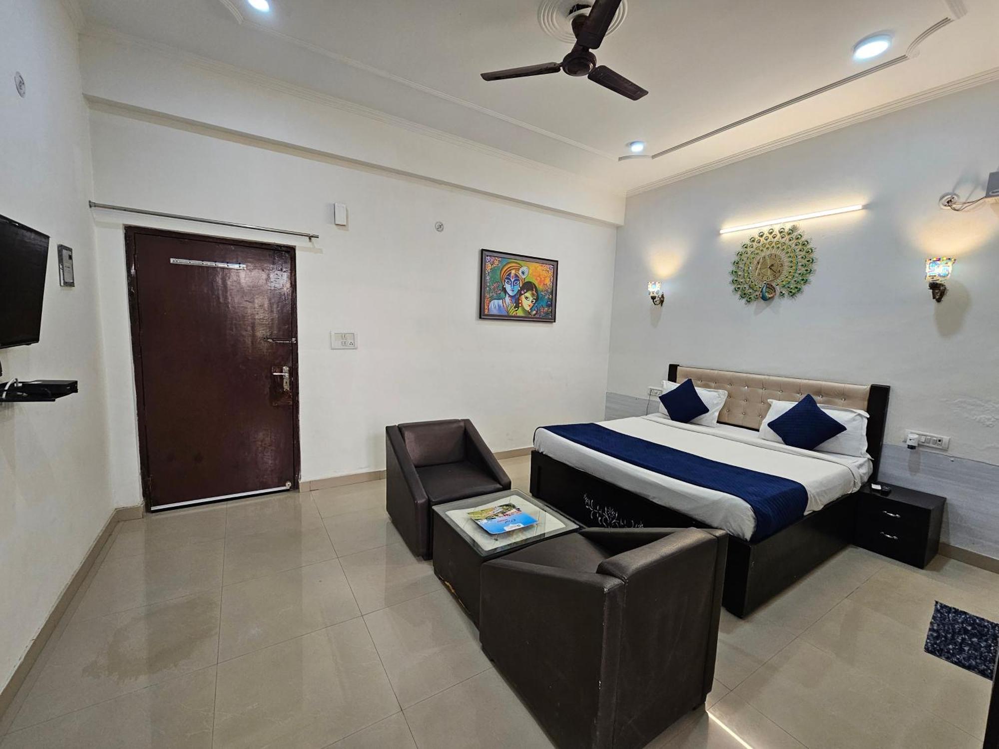 Elegance Resort Vrindāvan Esterno foto