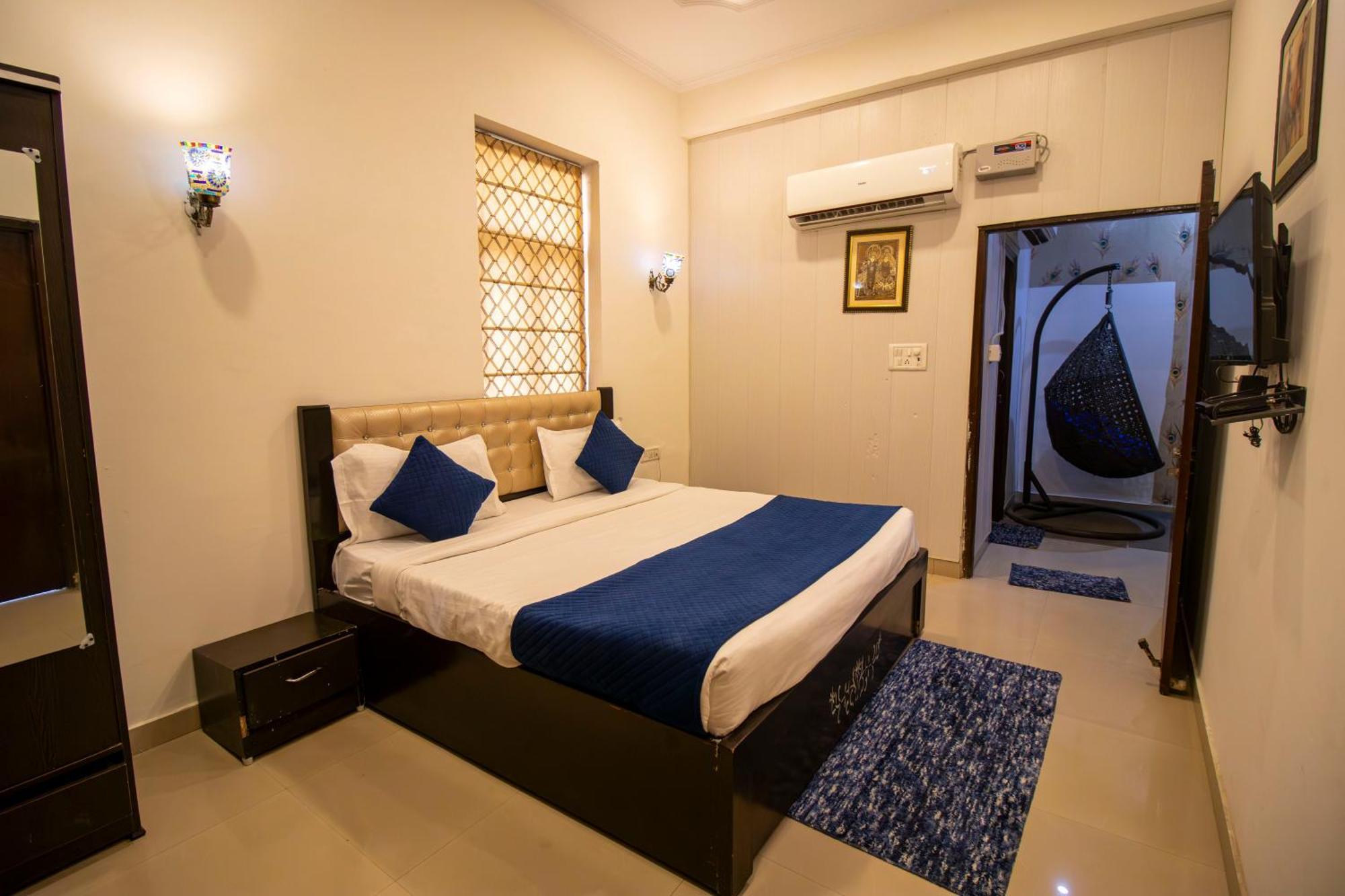 Elegance Resort Vrindāvan Esterno foto