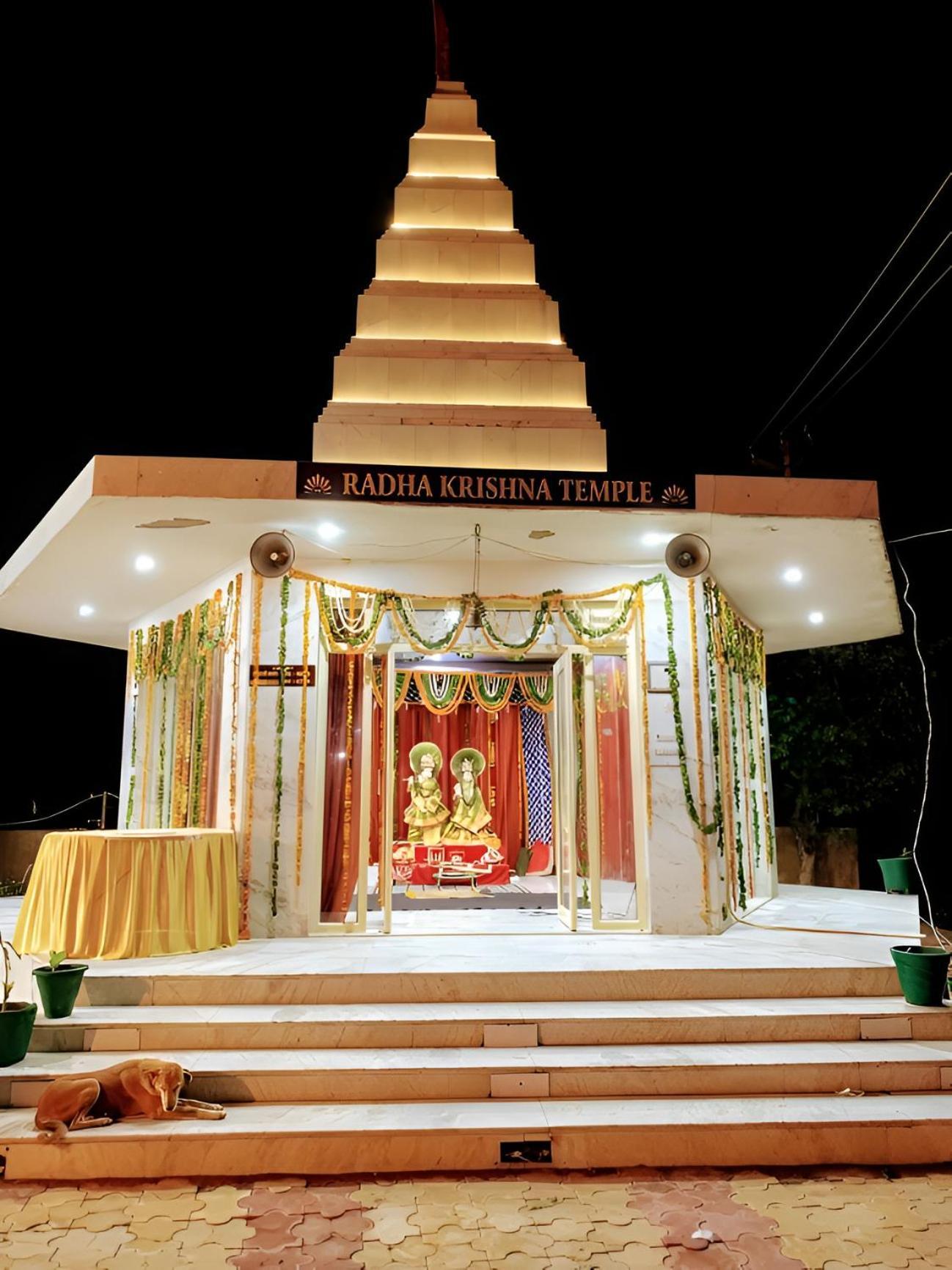 Elegance Resort Vrindāvan Esterno foto