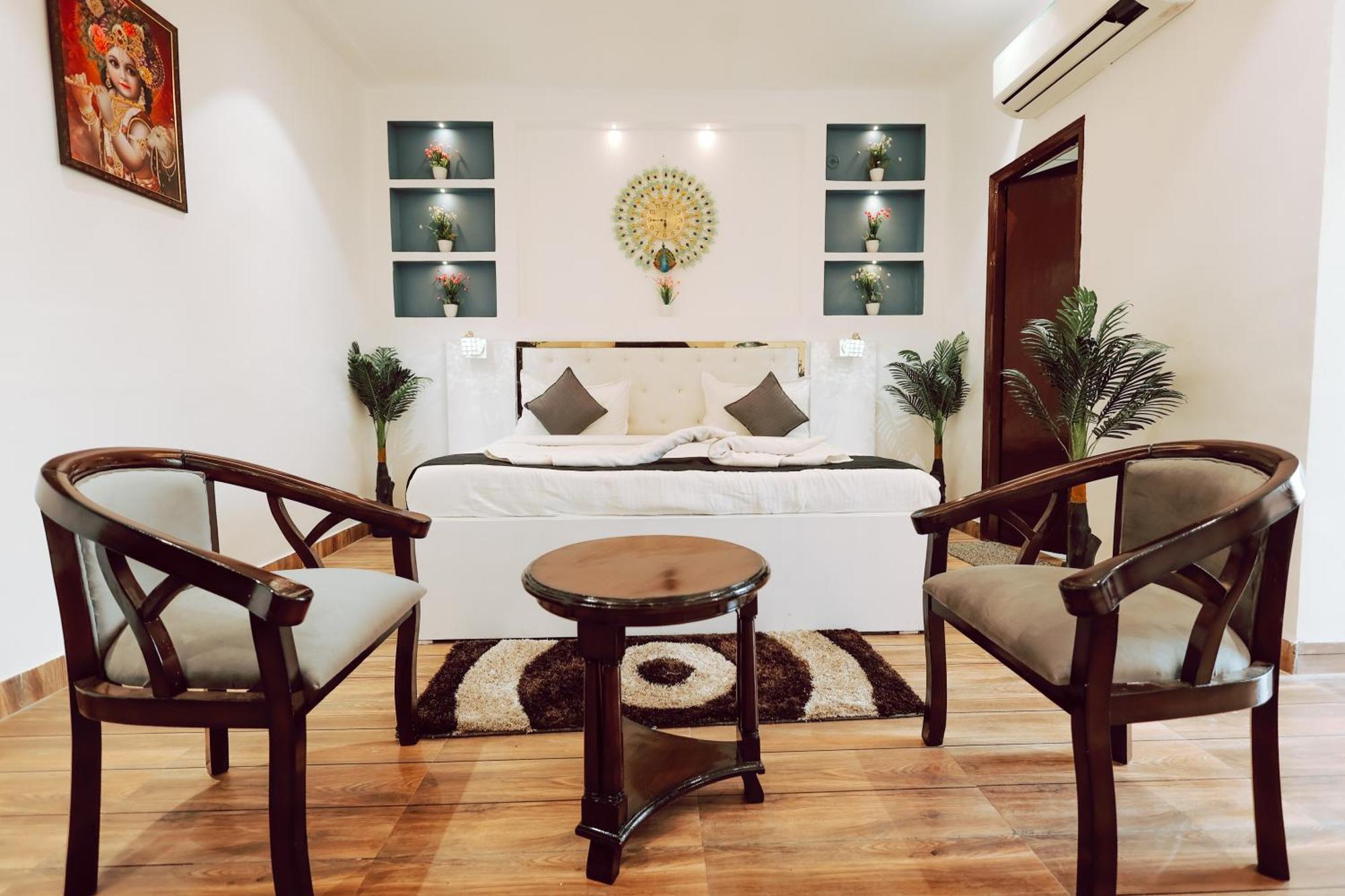 Elegance Resort Vrindāvan Esterno foto